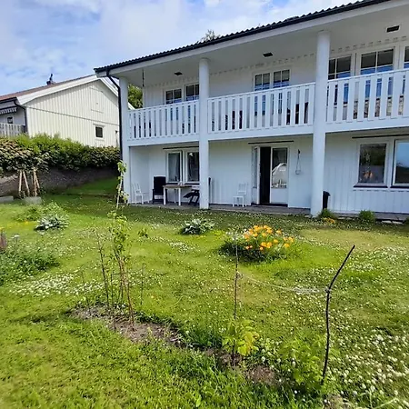 Bentevaegen Apartment Stromstad Exterior photo
